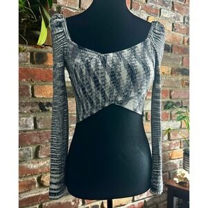 Steve Madden Black‎ White Striped Ribbed Knit Cropped Long Sleeve Top